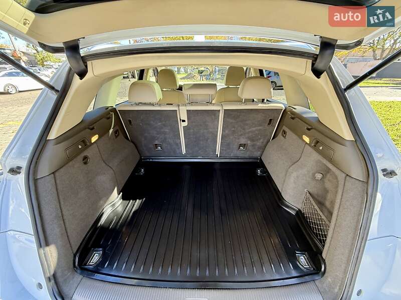 Внедорожник / Кроссовер Audi Q5 2016 в Одессе