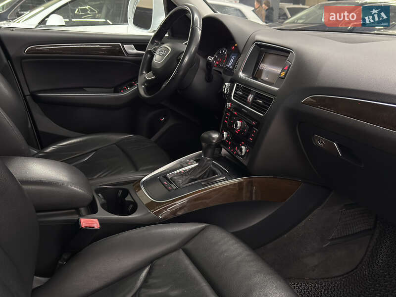 Позашляховик / Кросовер Audi Q5 2014 в Миколаєві фото 20 Позашляховик / Кросовер Audi Q5 2014 в Миколаєві