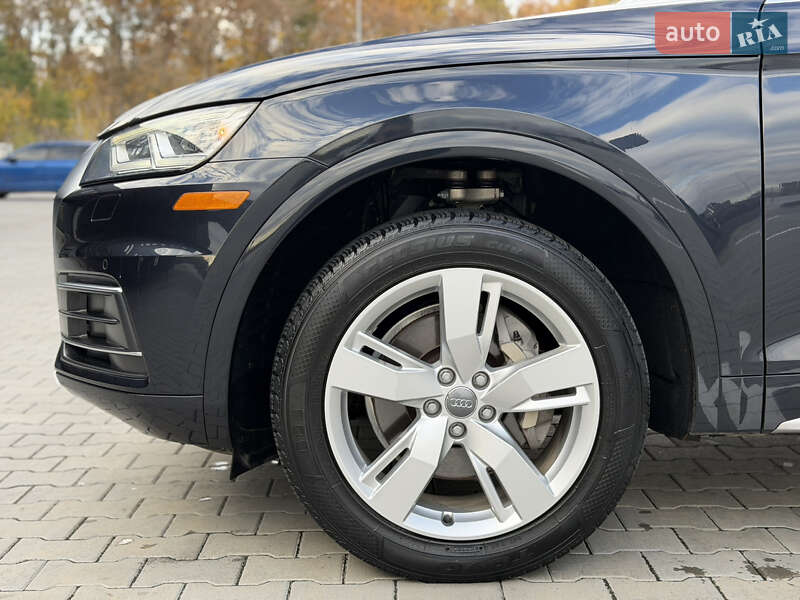 Позашляховик / Кросовер Audi Q5 2018 в Дубні фото 104 Позашляховик / Кросовер Audi Q5 2018 в Дубні