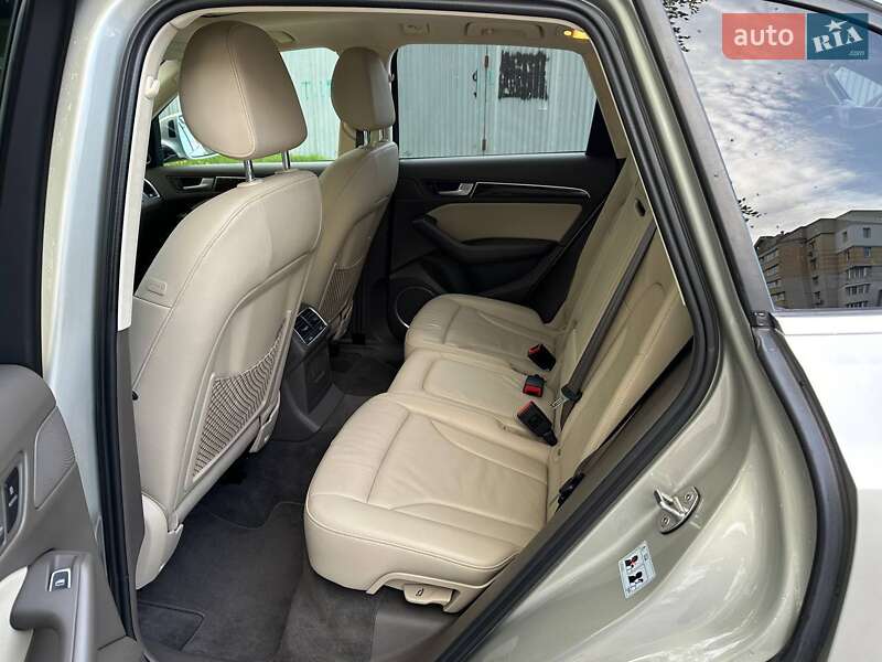 Позашляховик / Кросовер Audi Q5 2015 в Львові фото 8 Позашляховик / Кросовер Audi Q5 2015 в Львові