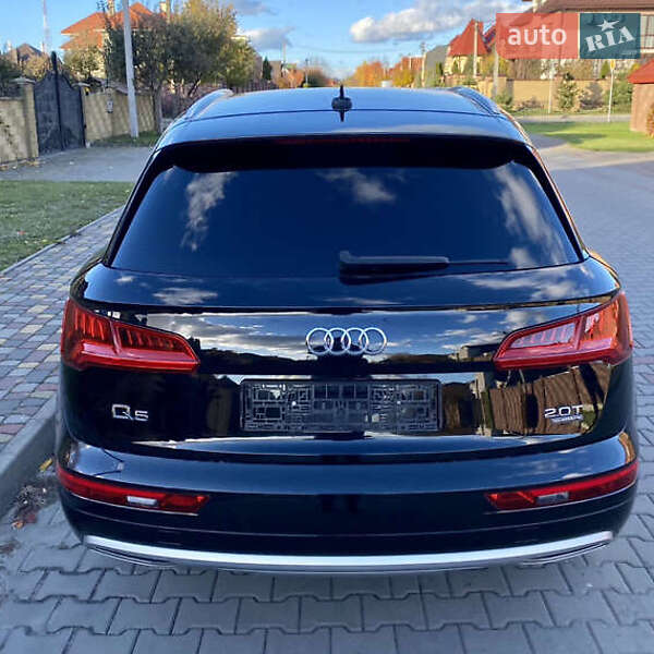 Позашляховик / Кросовер Audi Q5 2017 в Києві фото 8 Позашляховик / Кросовер Audi Q5 2017 в Києві