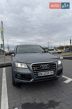 Позашляховик / Кросовер Audi Q5 2014 в Луцьку