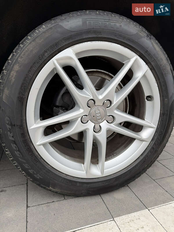 Позашляховик / Кросовер Audi Q5 2014 в Луцьку фото 5 Позашляховик / Кросовер Audi Q5 2014 в Луцьку