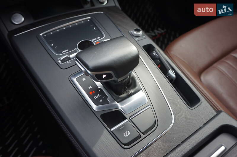 Позашляховик / Кросовер Audi Q5 2019 в Одесі фото 64 Позашляховик / Кросовер Audi Q5 2019 в Одесі