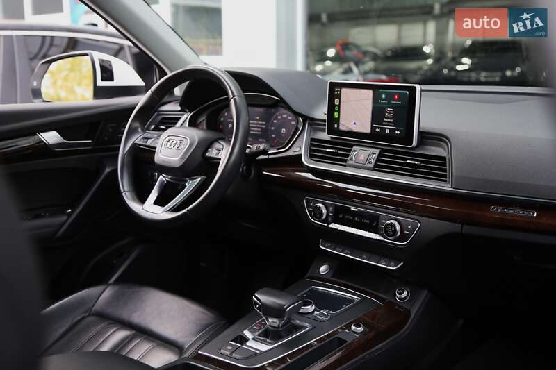 Позашляховик / Кросовер Audi Q5 2019 в Києві фото 14 Позашляховик / Кросовер Audi Q5 2019 в Києві