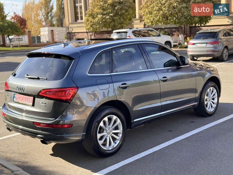 Позашляховик / Кросовер Audi Q5 2016 в Києві