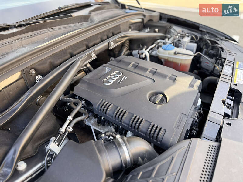 Позашляховик / Кросовер Audi Q5 2016 в Києві