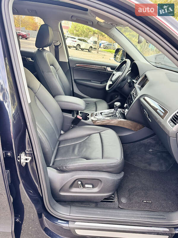 Позашляховик / Кросовер Audi Q5 2013 в Одесі фото 31 Позашляховик / Кросовер Audi Q5 2013 в Одесі