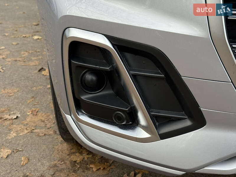 Внедорожник / Кроссовер Audi Q5 2022 в Киеве