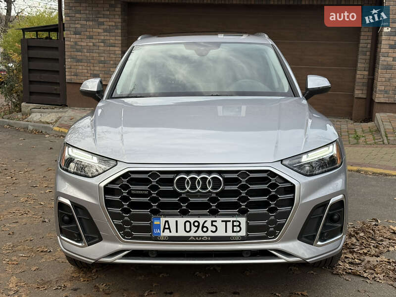 Внедорожник / Кроссовер Audi Q5 2022 в Киеве