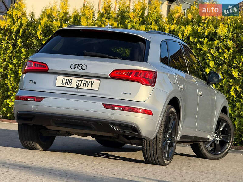 Позашляховик / Кросовер Audi Q5 2018 в Стрию