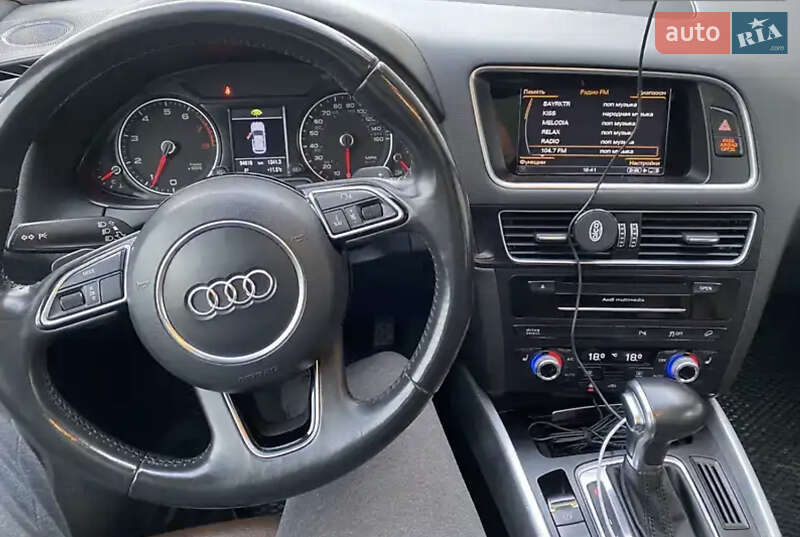 Позашляховик / Кросовер Audi Q5 2016 в Львові фото 12 Позашляховик / Кросовер Audi Q5 2016 в Львові