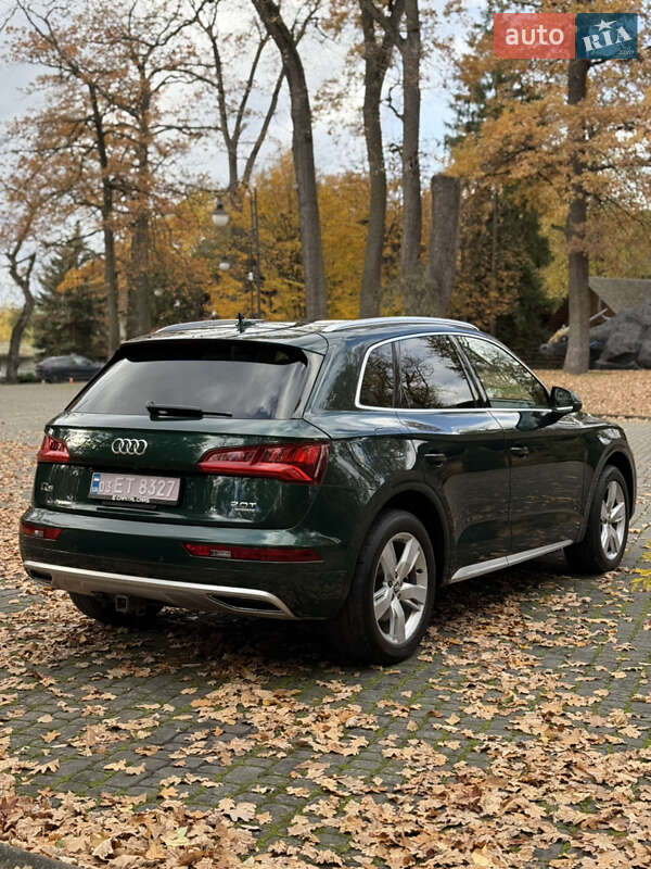 Позашляховик / Кросовер Audi Q5 2017 в Львові фото 5 Позашляховик / Кросовер Audi Q5 2017 в Львові