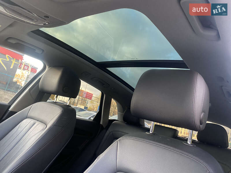 Позашляховик / Кросовер Audi Q5 2018 в Луцьку
