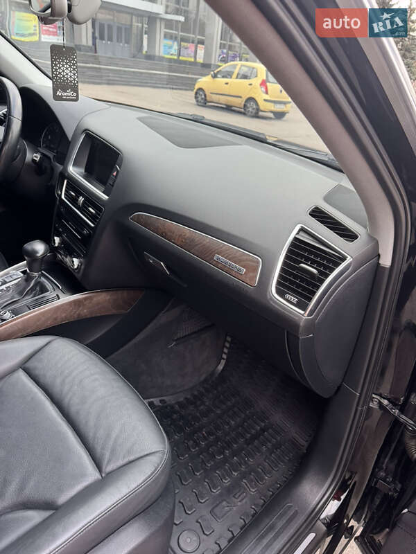 Внедорожник / Кроссовер Audi Q5 2015 в Ровно фото 45 Внедорожник / Кроссовер Audi Q5 2015 в Ровно