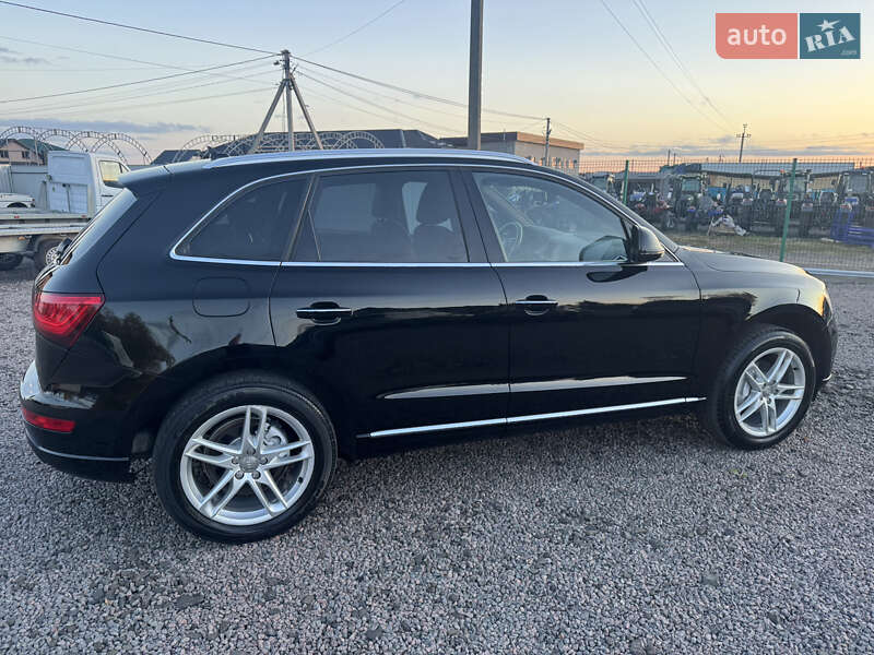 Позашляховик / Кросовер Audi Q5 2016 в Луцьку