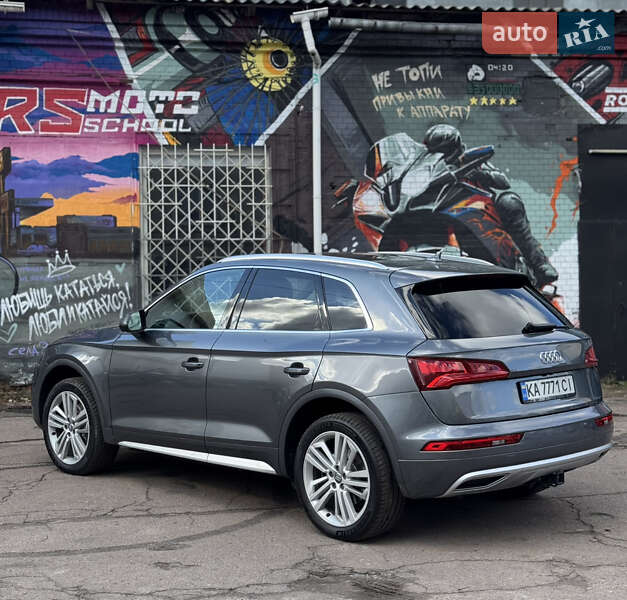 Позашляховик / Кросовер Audi Q5 2019 в Києві фото 5 Позашляховик / Кросовер Audi Q5 2019 в Києві