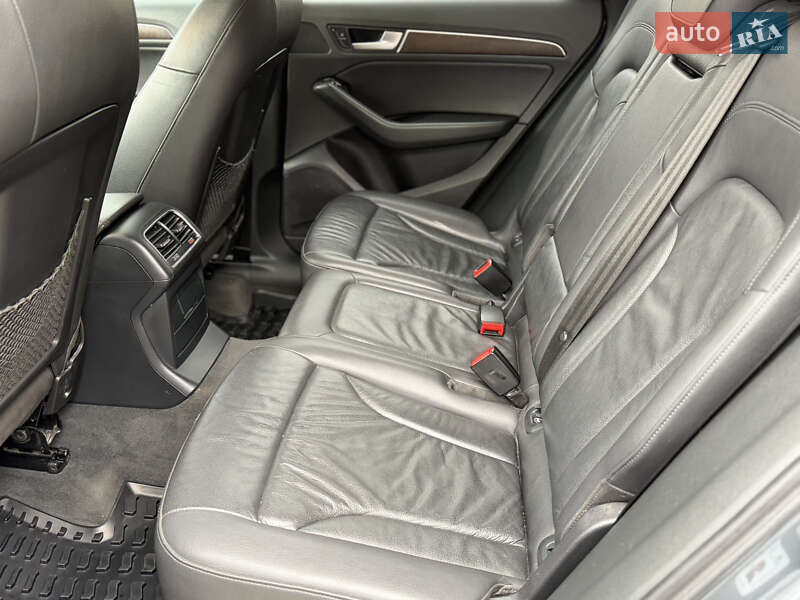 Внедорожник / Кроссовер Audi Q5 2013 в Одессе