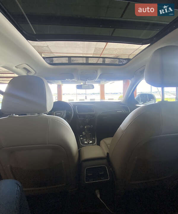 Внедорожник / Кроссовер Audi Q5 2016 в Звягеле