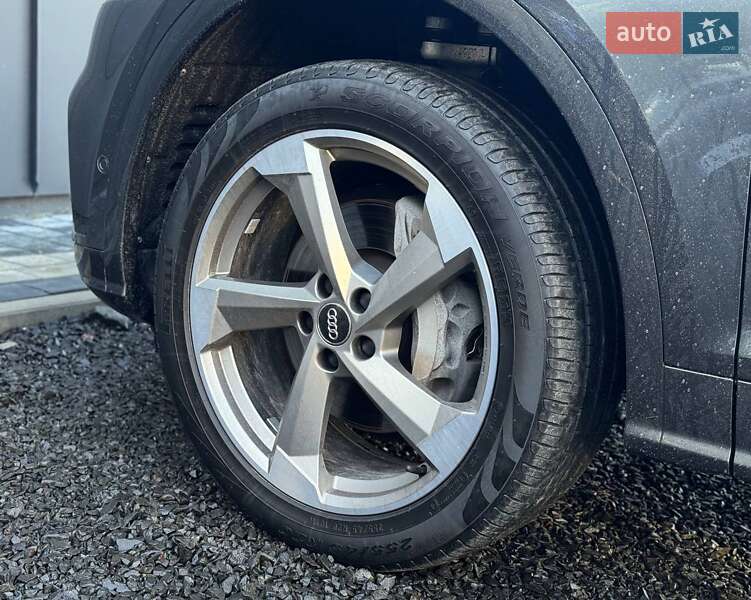 Позашляховик / Кросовер Audi Q5 2018 в Луцьку фото 12 Позашляховик / Кросовер Audi Q5 2018 в Луцьку