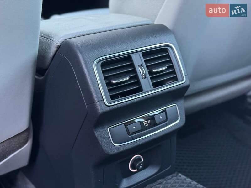 Позашляховик / Кросовер Audi Q5 2018 в Луцьку фото 30 Позашляховик / Кросовер Audi Q5 2018 в Луцьку