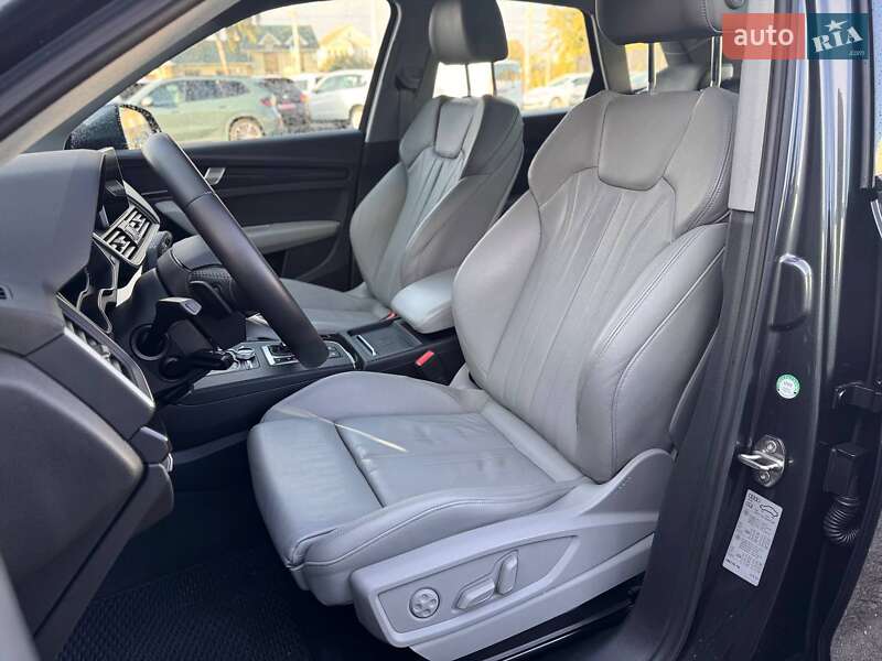 Позашляховик / Кросовер Audi Q5 2018 в Луцьку фото 15 Позашляховик / Кросовер Audi Q5 2018 в Луцьку