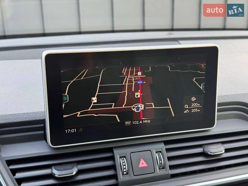 Позашляховик / Кросовер Audi Q5 2018 в Луцьку фото 29 Позашляховик / Кросовер Audi Q5 2018 в Луцьку