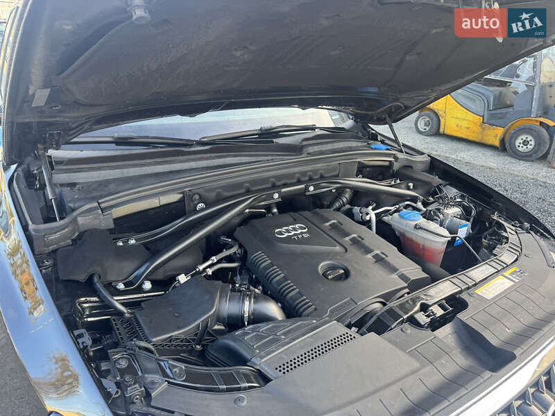 Внедорожник / Кроссовер Audi Q5 2016 в Стрые