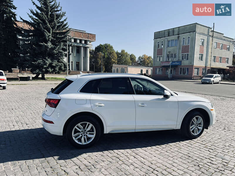 Позашляховик / Кросовер Audi Q5 2020 в Кам'янець-Подільському фото 7 Позашляховик / Кросовер Audi Q5 2020 в Кам'янець-Подільському
