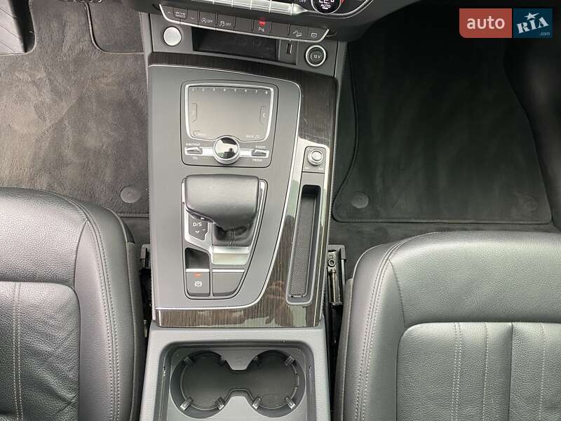 Позашляховик / Кросовер Audi Q5 2018 в Кременчуці