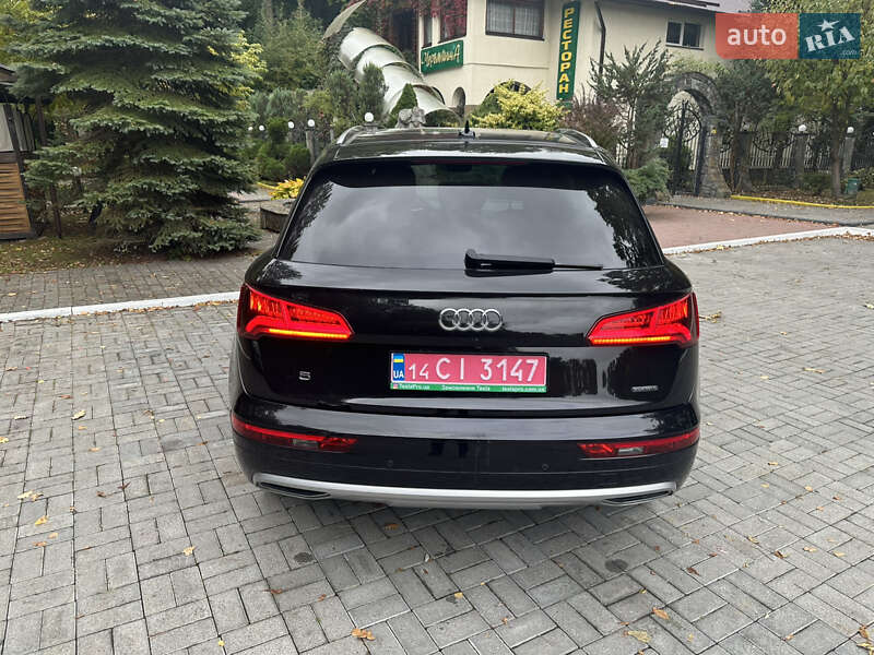 Позашляховик / Кросовер Audi Q5 2019 в Києві фото 18 Позашляховик / Кросовер Audi Q5 2019 в Києві