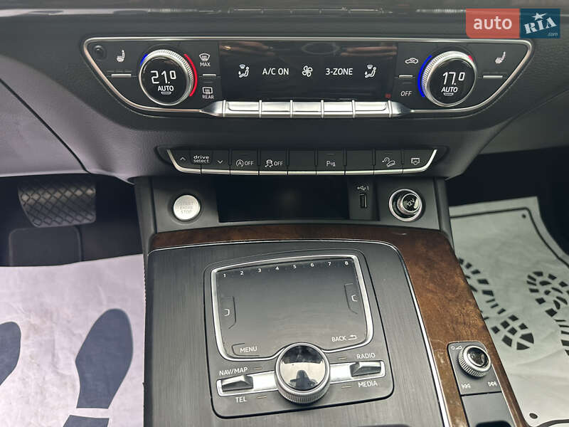 Позашляховик / Кросовер Audi Q5 2019 в Києві фото 69 Позашляховик / Кросовер Audi Q5 2019 в Києві