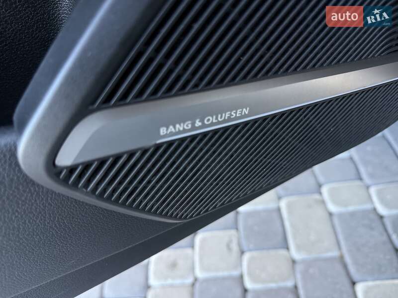 Внедорожник / Кроссовер Audi Q5 2018 в Львове