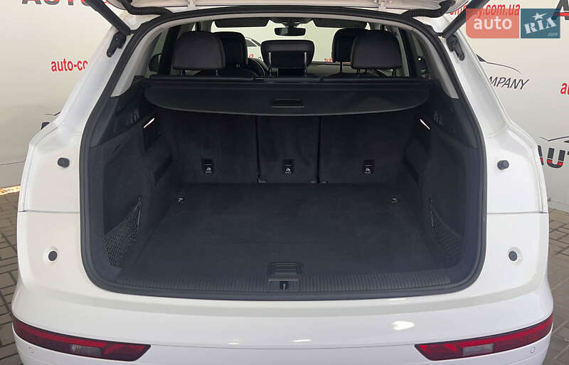 Позашляховик / Кросовер Audi Q5 2017 в Львові фото 5 Позашляховик / Кросовер Audi Q5 2017 в Львові