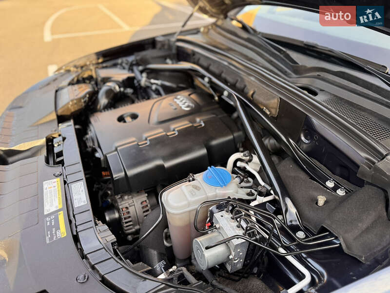 Внедорожник / Кроссовер Audi Q5 2016 в Киеве