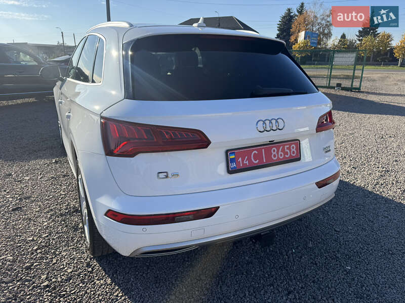 Позашляховик / Кросовер Audi Q5 2018 в Луцьку фото 14 Позашляховик / Кросовер Audi Q5 2018 в Луцьку
