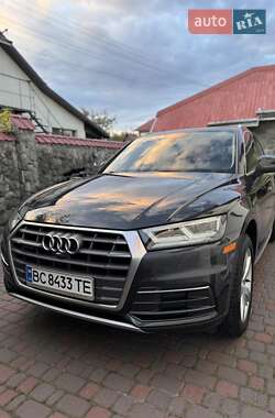 Внедорожник / Кроссовер Audi Q5 2017 в Львове