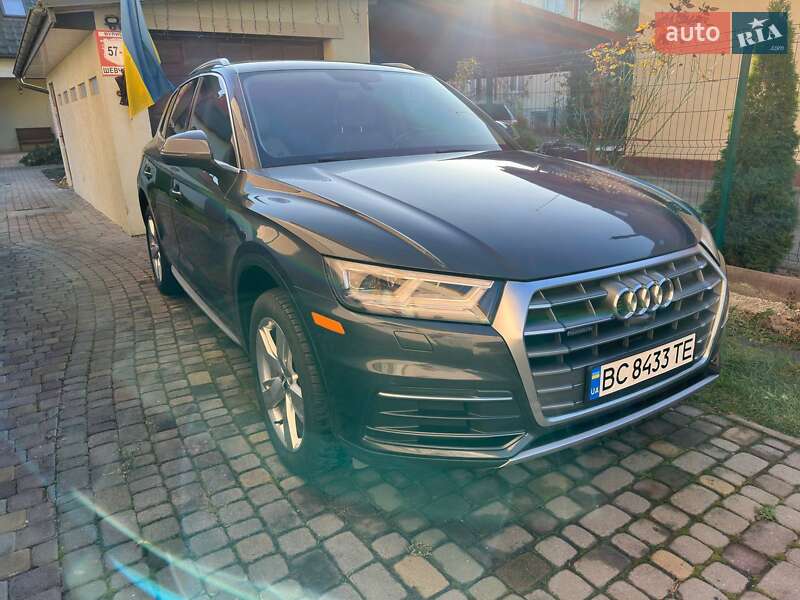Позашляховик / Кросовер Audi Q5 2017 в Львові фото 3 Позашляховик / Кросовер Audi Q5 2017 в Львові