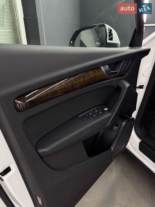 Внедорожник / Кроссовер Audi Q5 2020 в Коломые