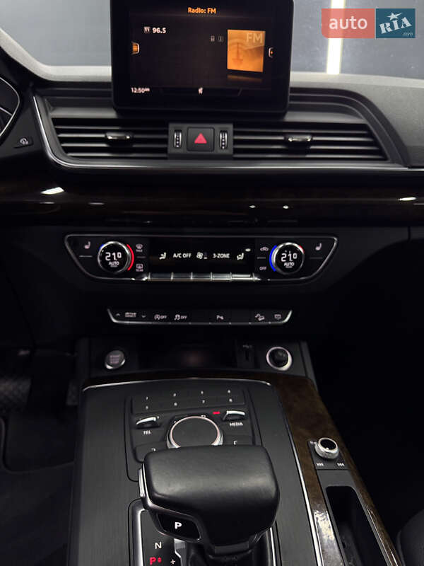 Внедорожник / Кроссовер Audi Q5 2020 в Коломые