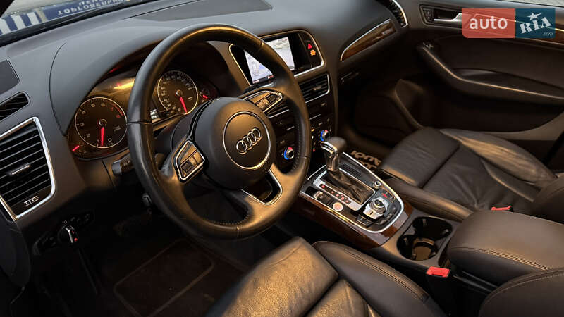 Позашляховик / Кросовер Audi Q5 2014 в Шепетівці