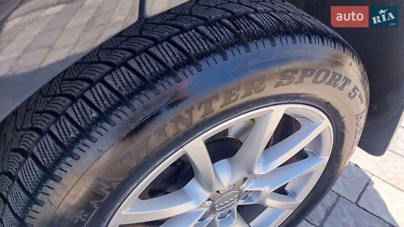 Внедорожник / Кроссовер Audi Q5 2010 в Львове