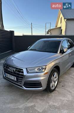 Внедорожник / Кроссовер Audi Q5 2017 в Виннице