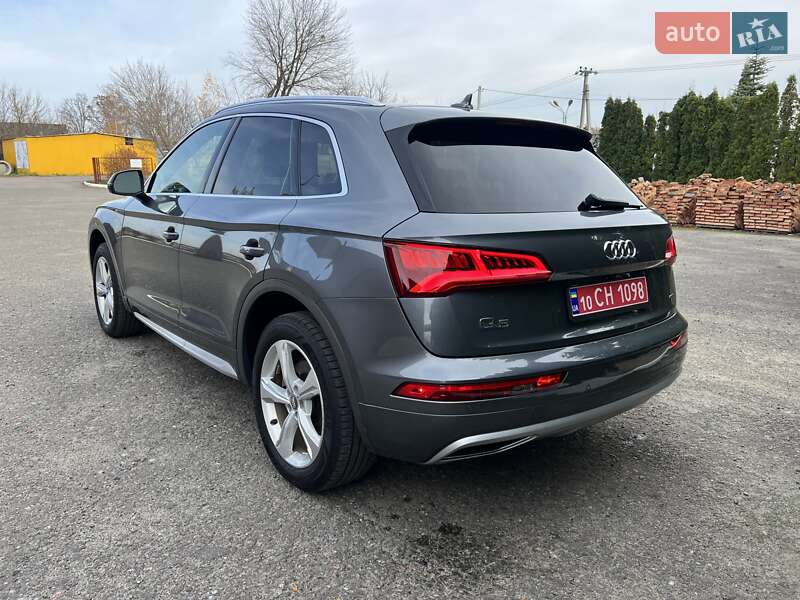 Внедорожник / Кроссовер Audi Q5 2020 в Киеве фото 10 Внедорожник / Кроссовер Audi Q5 2020 в Киеве