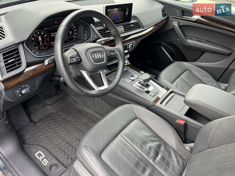 Внедорожник / Кроссовер Audi Q5 2020 в Киеве фото 22 Внедорожник / Кроссовер Audi Q5 2020 в Киеве