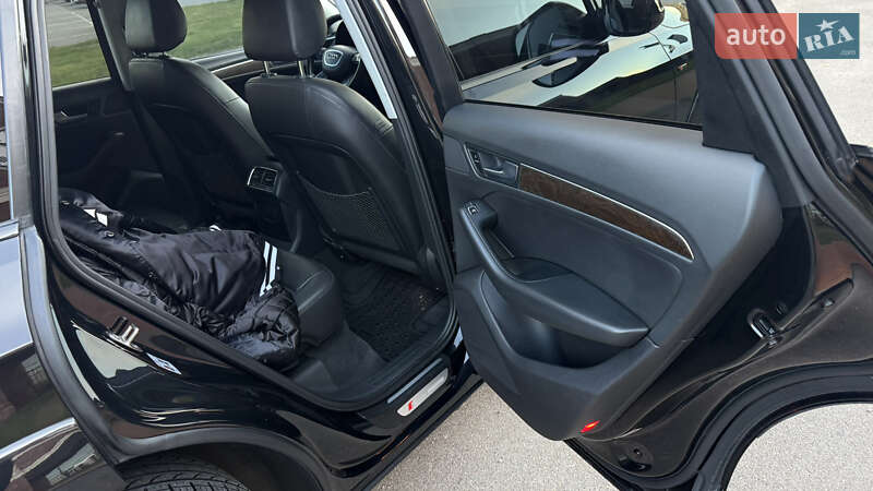 Позашляховик / Кросовер Audi Q5 2013 в Києві фото 45 Позашляховик / Кросовер Audi Q5 2013 в Києві