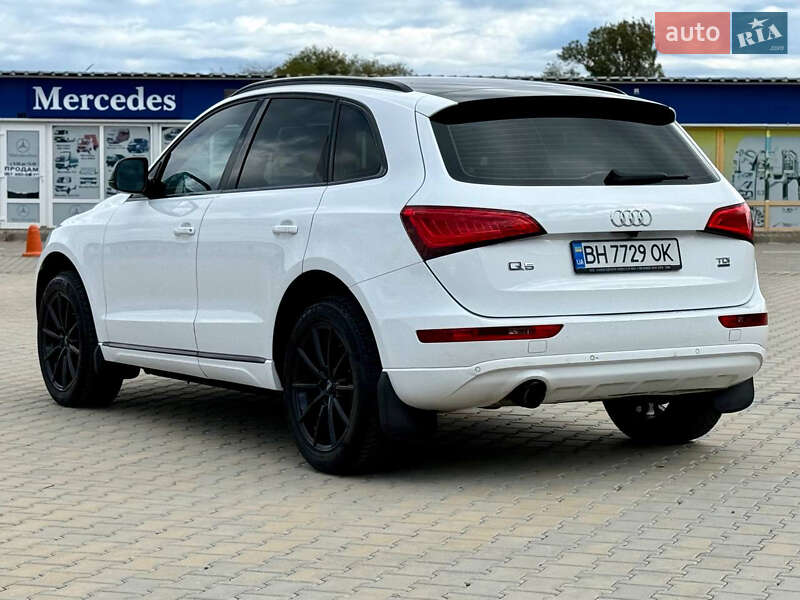 Позашляховик / Кросовер Audi Q5 2013 в Одесі
