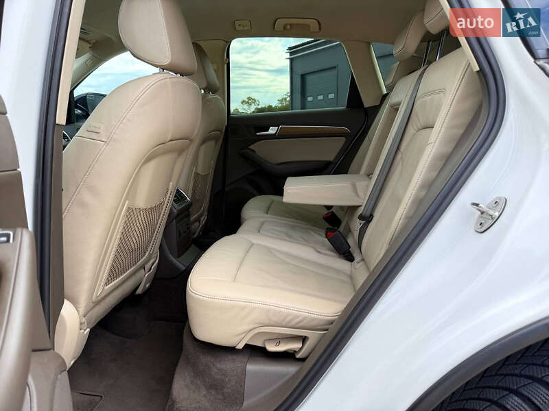 Позашляховик / Кросовер Audi Q5 2013 в Одесі