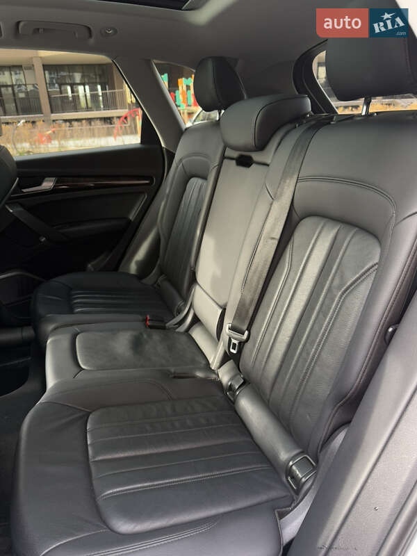 Внедорожник / Кроссовер Audi Q5 2017 в Киеве фото 35 Внедорожник / Кроссовер Audi Q5 2017 в Киеве