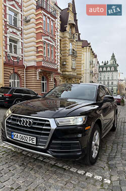 Внедорожник / Кроссовер Audi Q5 2017 в Киеве